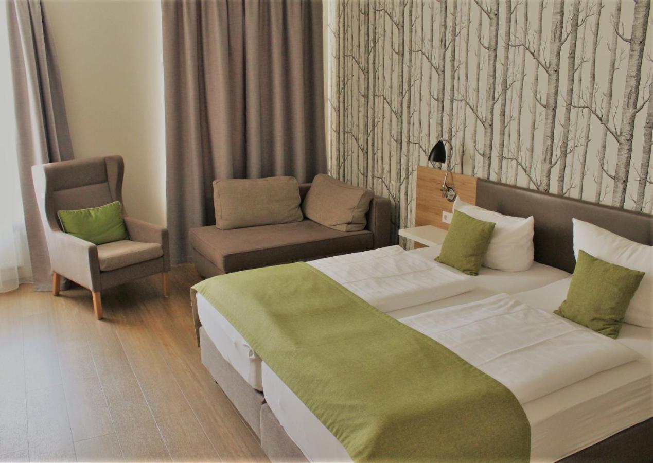 Hotel Eifelbraeu Bitburg Extérieur photo